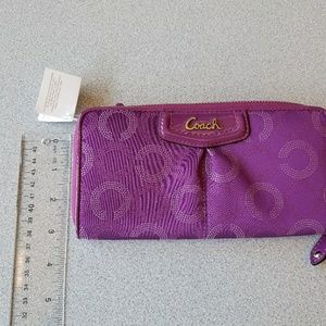 Coach Signature Accordion Zip Around Wallet